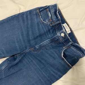 Abercrombie 90s Straight Ultra High Rise Jeans